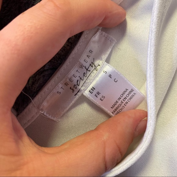 Peplum tank - Picture 2 of 2